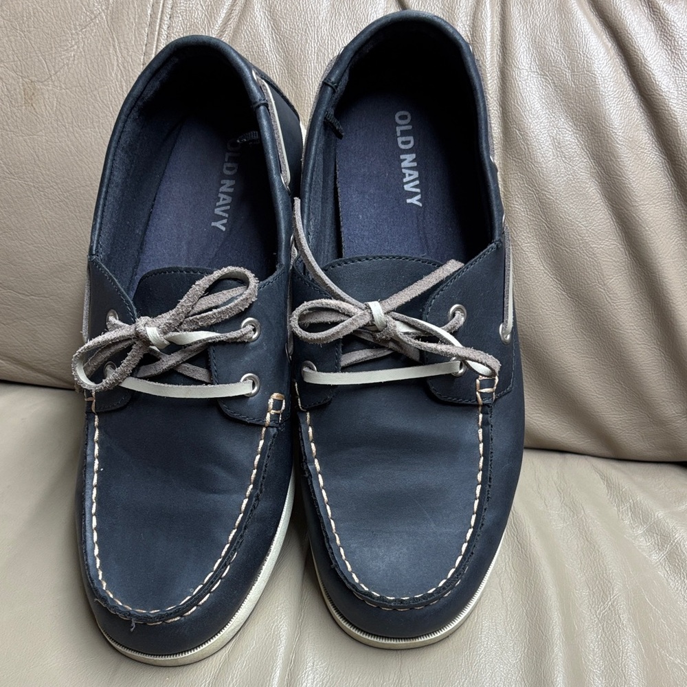 Old Navy Men's Dark Blue Boat Shoes